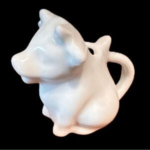 White Ceramic Cow‎ Creamer